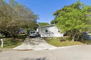 1401 SW 65th Way, Boca Raton, FL 33428 - Photo 2