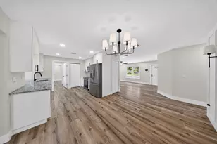 1451 SE Grapeland Ave, Port Saint Lucie, FL 34952 - Photo 16