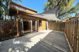 321 Sandtree Dr, Palm Beach Gardens, FL 33403 - Photo 44