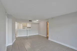 4205 N University Dr, Sunrise, FL 33351 - Photo 14