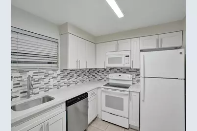 4205 N University Drive #108, Sunrise, FL 33351 - Photo 6