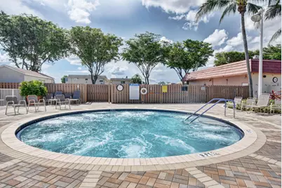 634 Normandy N, Delray Beach, FL 33484 - Photo 40