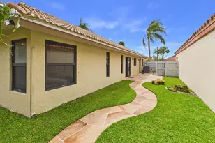 169 Executive Cir, Boynton Beach, FL 33436 - Photo 44