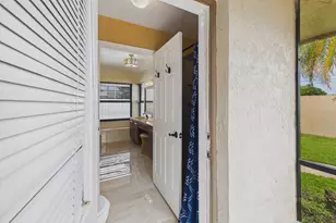 169 Executive Cir, Boynton Beach, FL 33436 - Photo 26