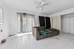 343 Capri, Delray Beach, FL 33484 - Photo 6