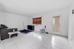 343 Capri, Delray Beach, FL 33484 - Photo 2