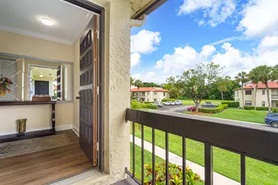 21218 Lago Circle #H, Boca Raton, FL 33433 - Photo 8