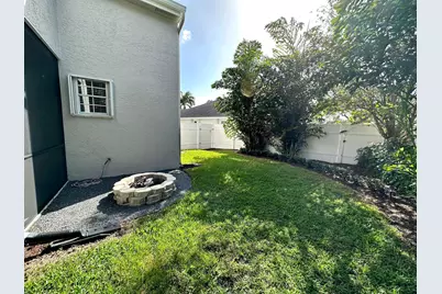 1000 Lake Breeze Drive, Wellington, FL 33414 - Photo 24