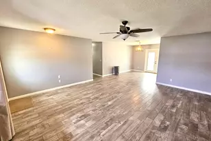 6105 Spruce Dr, Fort Pierce, FL 34982 - Photo 4