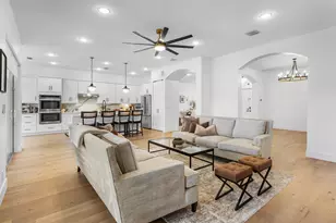 9009 New Hope Ct, Royal Palm Beach, FL 33411 - Photo 10