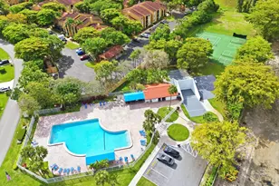 263 NW 48th Ave, Deerfield Beach, FL 33442 - Photo 30