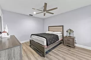 263 NW 48th Ave, Deerfield Beach, FL 33442 - Photo 18