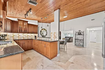 263 NW 48th Avenue, Deerfield Beach, FL 33442 - Photo 4