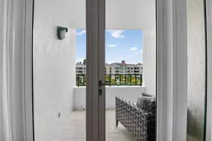 100 SE 5th Ave, Boca Raton, FL 33432 - Photo 32