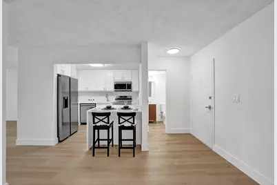 7300 NW 17th Street #305, Plantation, FL 33313 - Photo 2