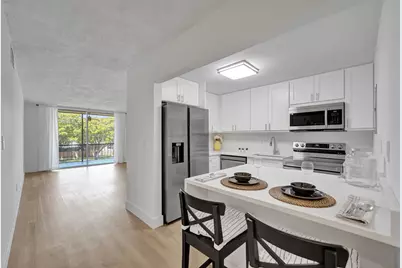 7300 NW 17th Street #305, Plantation, FL 33313 - Photo 8