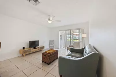 2691 Dudley Dr Drive E #D, West Palm Beach, FL 33415 - Photo 14
