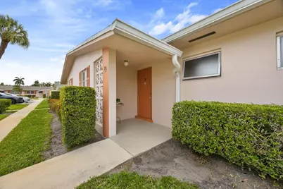 2691 Dudley Dr Drive E #D, West Palm Beach, FL 33415 - Photo 1