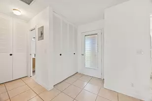 2691 Dudley Dr Dr E, West Palm Beach, FL 33415 - Photo 6