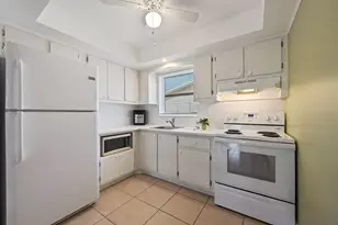 2691 Dudley Dr Dr E, West Palm Beach, FL 33415 - Photo 8