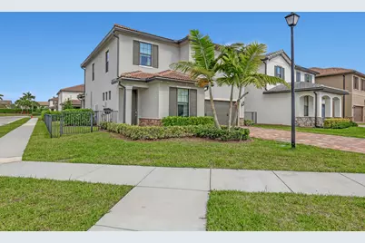 4740 Chantilly, Lake Worth, FL 33467 - Photo 2