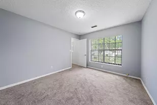 352 Prestwick Cir, Palm Beach Gardens, FL 33418 - Photo 24