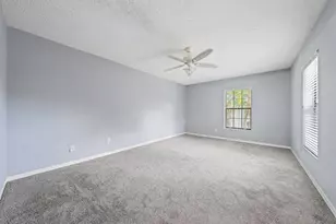352 Prestwick Cir, Palm Beach Gardens, FL 33418 - Photo 12