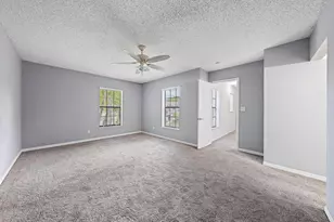 352 Prestwick Cir, Palm Beach Gardens, FL 33418 - Photo 6