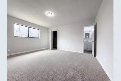 820 NW 78th Avenue, Pembroke Pines, FL 33024 - Photo 10