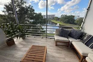 2751 N Palm Aire Dr, Pompano Beach, FL 33069 - Photo 40