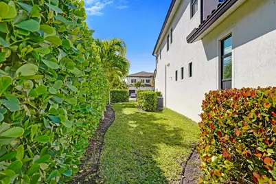 9420 Grand Prix Lane, Boynton Beach, FL 33472 - Photo 62