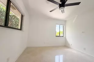 1717 NE 20th Ave, Fort Lauderdale, FL 33305 - Photo 10