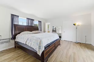 723 N 7th St, Lantana, FL 33462 - Photo 22