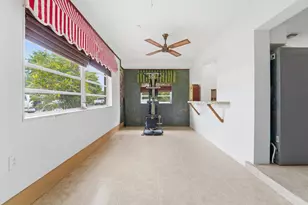 723 N 7th St, Lantana, FL 33462 - Photo 48