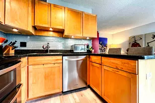 2660 NE 8th Ave, Wilton Manors, FL 33334 - Photo 6