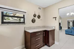 1875 Abbey Rd, West Palm Beach, FL 33415 - Photo 8