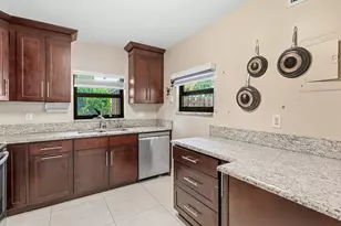 1875 Abbey Rd, West Palm Beach, FL 33415 - Photo 6