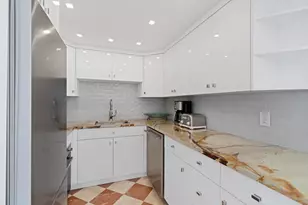 401 Peruvian Ave, Palm Beach, FL 33480 - Photo 4