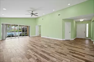 6291 Breckenridge Cir, Lake Worth, FL 33467 - Photo 2