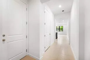 4315 Efendi Dr, Lantana, FL 33462 - Photo 8