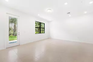 4315 Efendi Dr, Lantana, FL 33462 - Photo 16