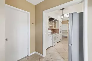 1431 S Ocean Blvd, Lauderdale by the Sea, FL 33062 - Photo 32