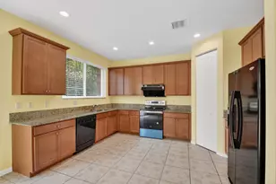 7480 Sarentino Ln, Boynton Beach, FL 33437 - Photo 6