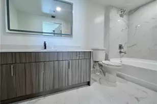 110 SW 12th St, Miami, FL 33130 - Photo 10