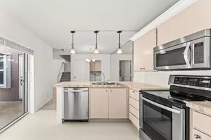 3136 Kingston Ct, West Palm Beach, FL 33409 - Photo 16