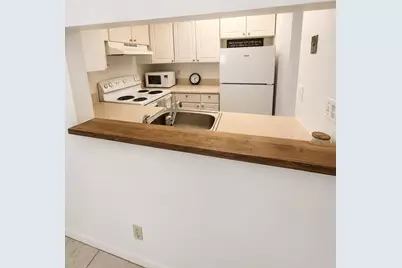 7178 Golf Colony Court #101, Lake Worth, FL 33467 - Photo 4