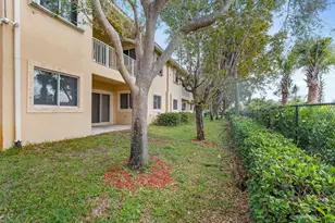 8460 NW 40th St, Coral Springs, FL 33065 - Photo 24
