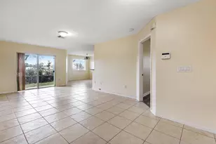 8460 NW 40th St, Coral Springs, FL 33065 - Photo 6