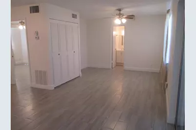 106 Lake Dora Drive, West Palm Beach, FL 33411 - Photo 14