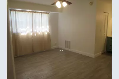 106 Lake Dora Drive, West Palm Beach, FL 33411 - Photo 6
